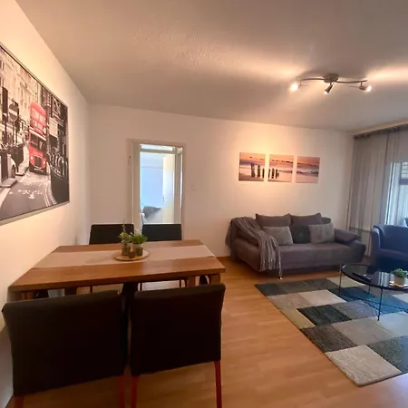 Apartment Modern Eingerichtete Stadtwohnung In Wollishofen *