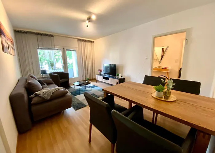 Modern Eingerichtete Stadtwohnung In Wollishofen Zurich