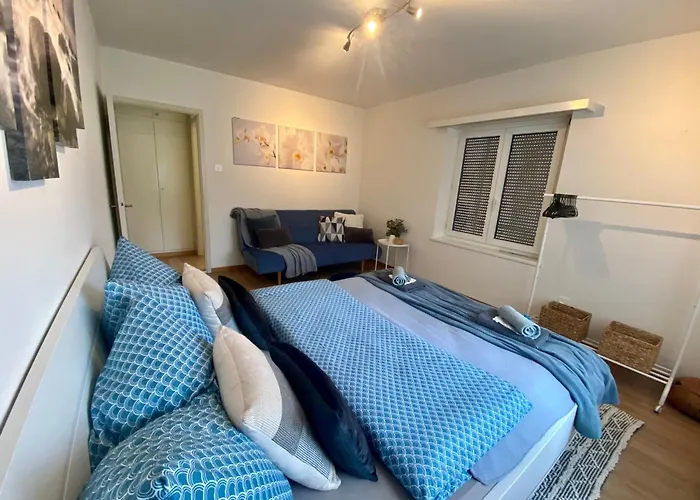 Modern Eingerichtete Stadtwohnung In Wollishofen Apartmán *