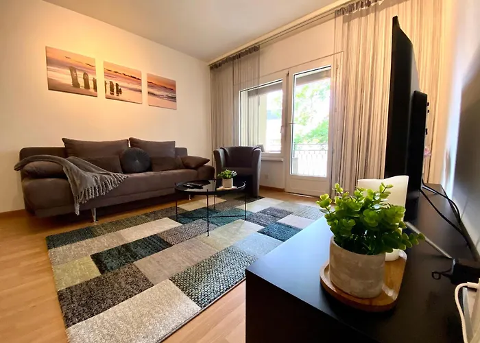 Modern Eingerichtete Stadtwohnung In Wollishofen